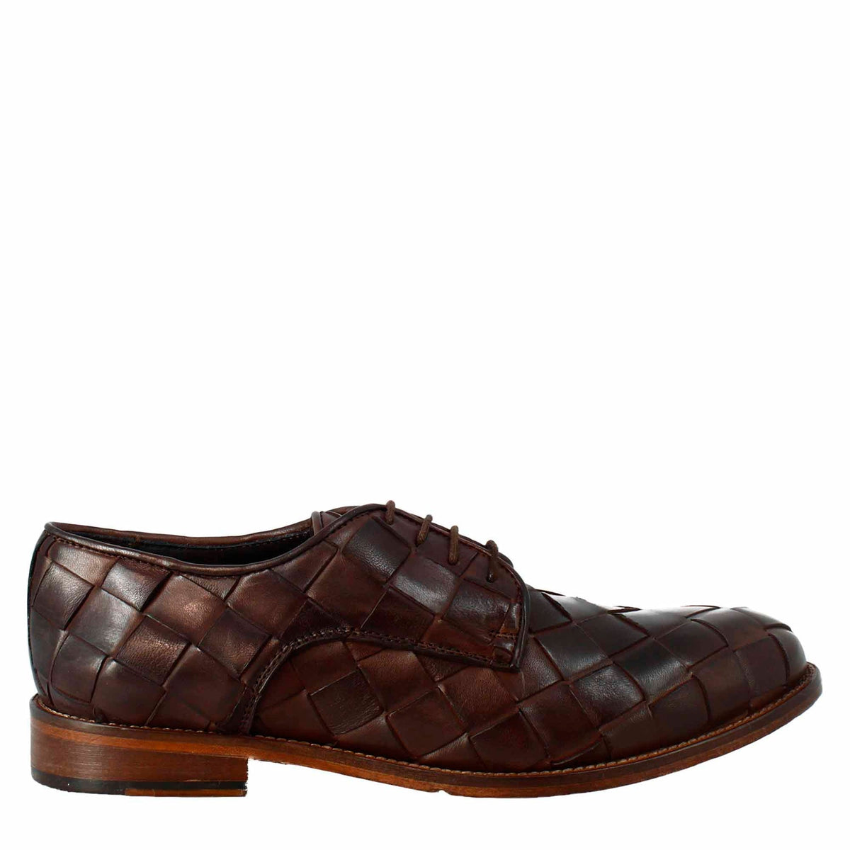 Men's elegant vintage dark brown derby in woven leather