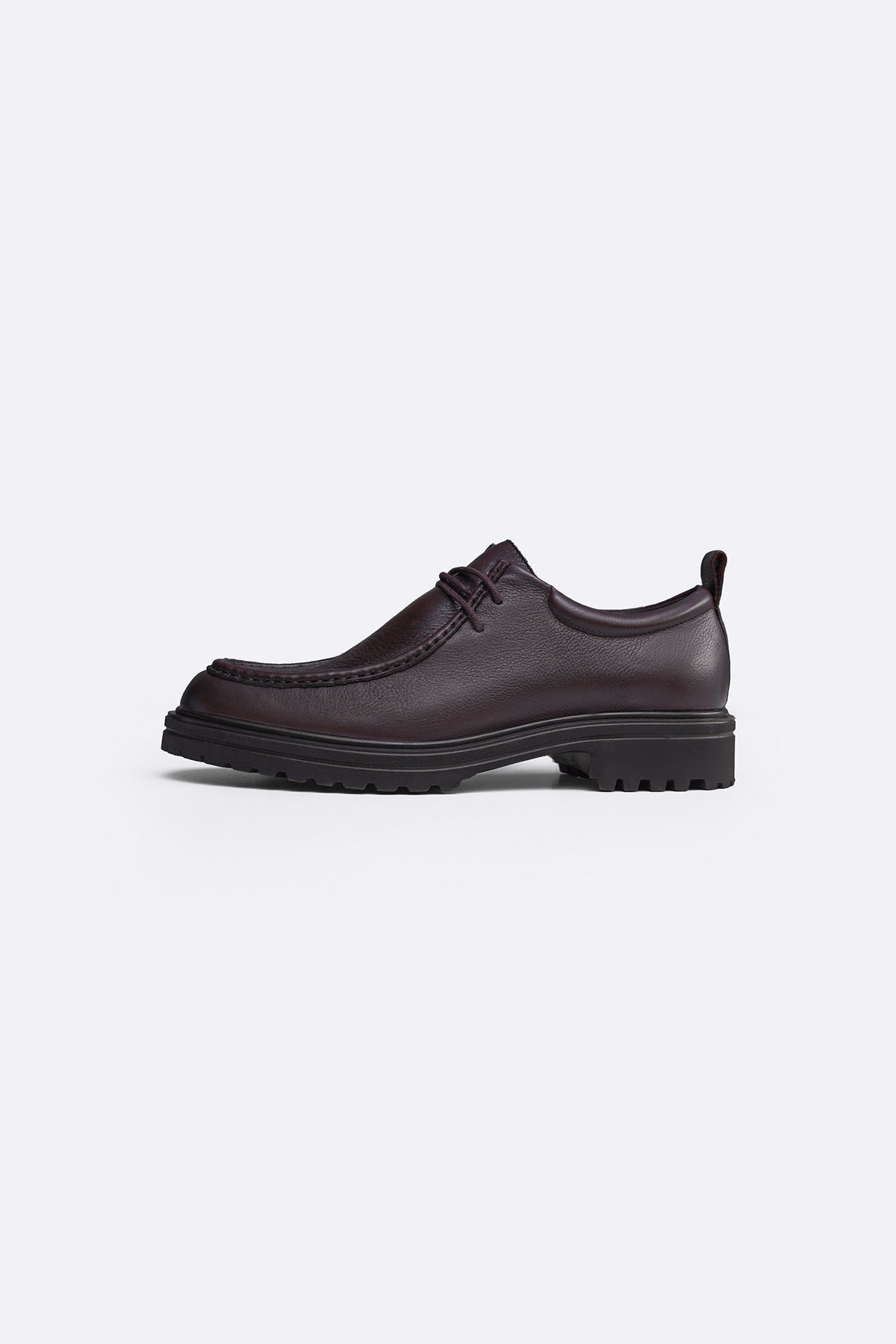 LEATHER MOC TOE SHOES