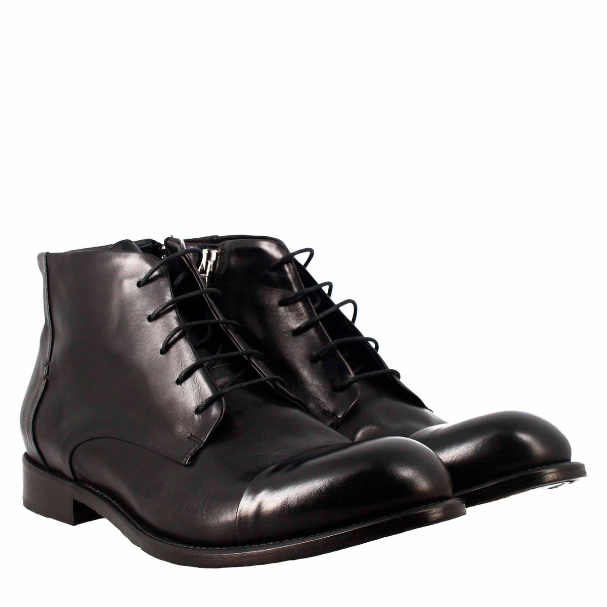 Men's elegant vintage black leather ankle boot