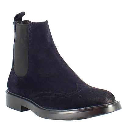 Chelsea boot in blue suede with rubber sole